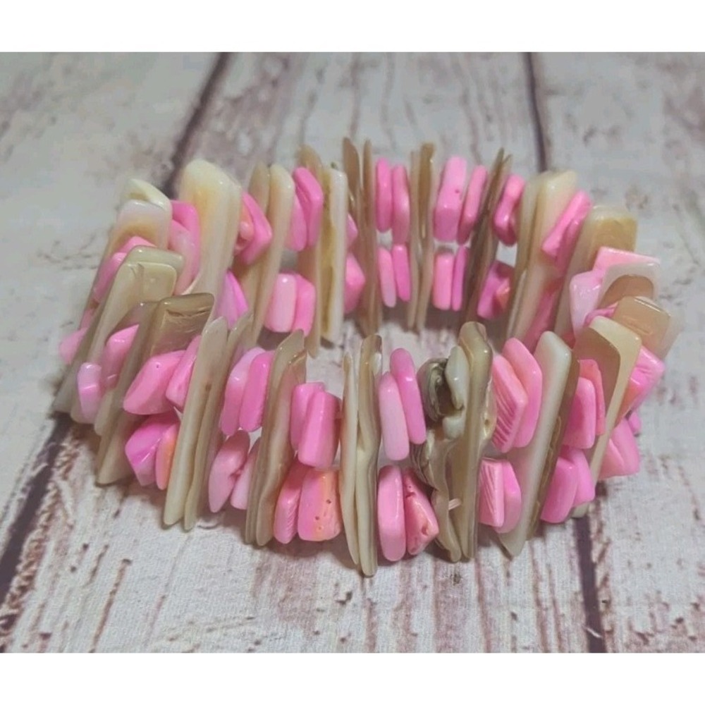 Vintage Style Stacked Pink Coral & Shell Stretch Bracelet Mermaid Core Cha Cha